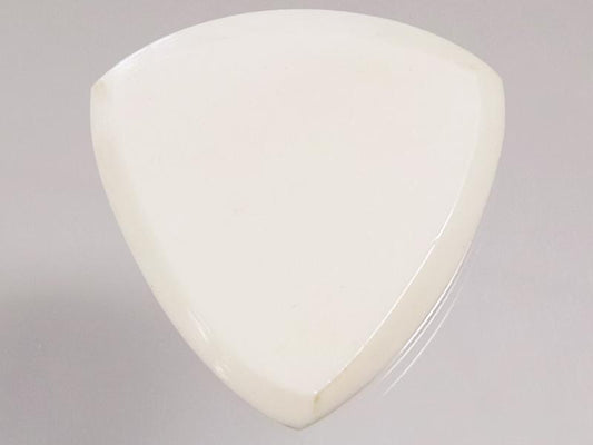 Animals Pedal Wild Picks (CB-TC-N-WH) Camel Bone Tri Pick Chamfer White 3mm