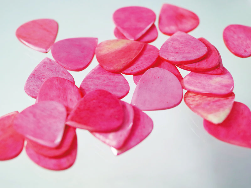 Animals Pedal Wild Picks (CB-JP-N-PK-S-2.0) Cow Bone Jazz Pick Pink Small 2mm