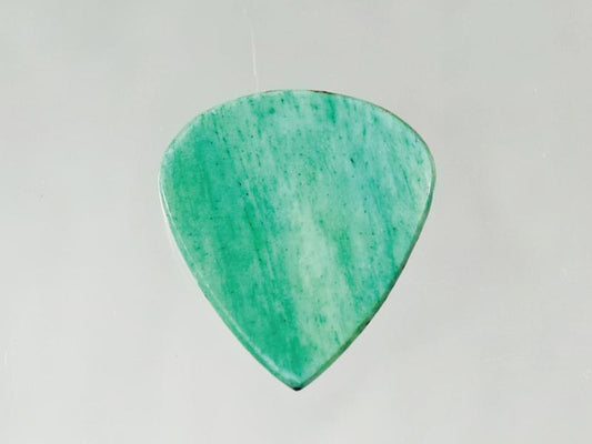 Animals Pedal Wild Picks (CB-TD-N-GR-S-1.5) Cow Bone Tear Drop Green Small