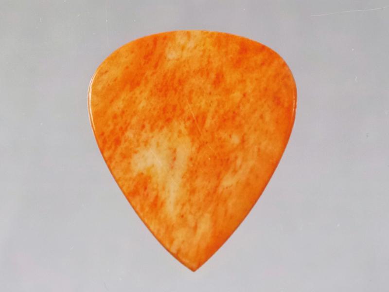 Animals Pedal Wild Picks (CB-TD-N-OR-1.5) Cow Bone Tear Drop Orange