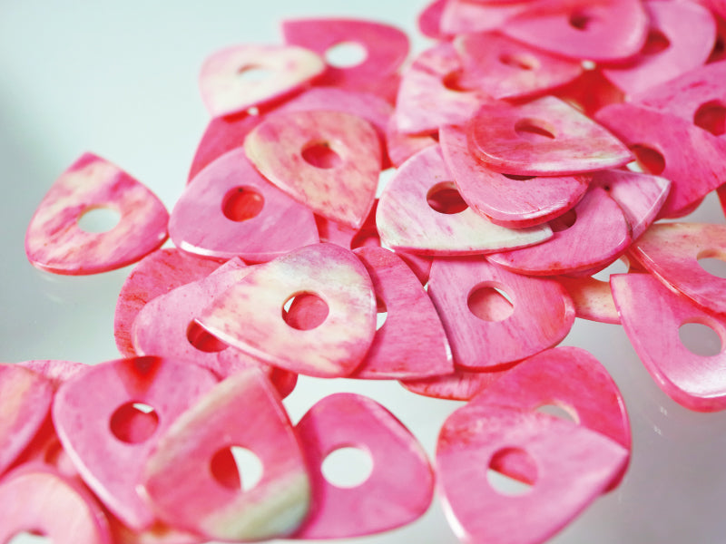 Animals Pedal Wild Picks (CB-TD-N-PK-CH-2.5) Cow Bone Tear Drop Pink Center Hall